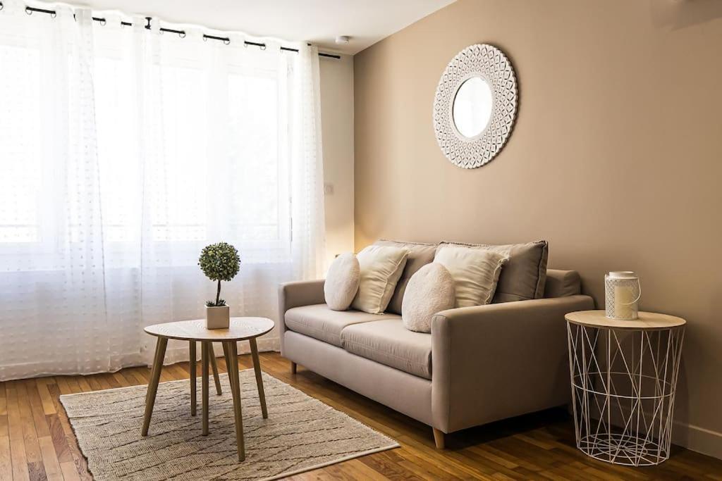 Apartamento Cote Cour - Gare/Centre, Neuf, Clim Châteauroux Exterior foto